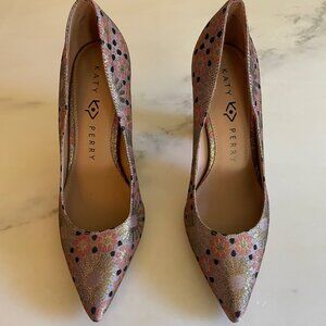 Katy Perry Dellilah Pump in butterscotch multi, size 6